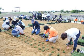 植樹祭と4,000株の寄付