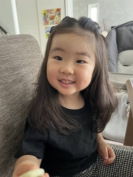 写真：やすいひなちゃん
